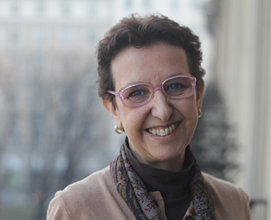 Carmen Soru